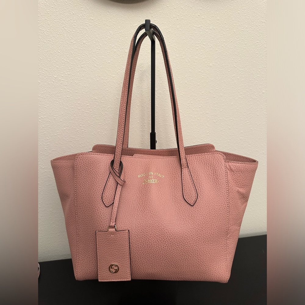 Authentic Gucci Swing Tote